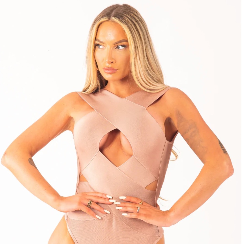 KENDALL LATTE BANDAGE BODYSUIT